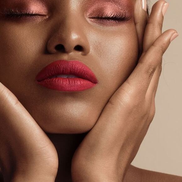 IL MAKIAGE Infinity Lip Cream Long-wear Matte Royal Lip Color 401 - Picture 6 of 8